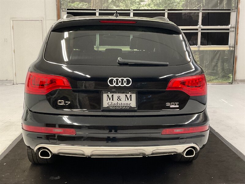 2015 Audi Q7 3.0T quattro Premium Plus  / 3RD ROW SEAT / Leather w. Heated & Cooled Seats / Panoramic Sunroof / LOCAL SUV / ONLY 50,000 MILES - Photo 6 - Gladstone, OR 97027