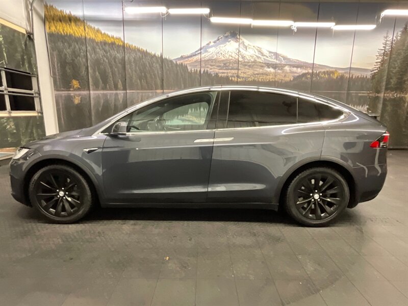 2017 Tesla Model X 75D AWD / Leather /1-OWNER/ NEW TIRES/ 28,000 MILE  Heated Leather / Navi / BEAUTIFUL CONDITION - Photo 3 - Gladstone, OR 97027