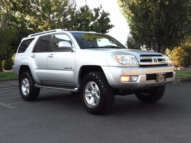2004 Toyota 4Runner LIMITED Edition 4WD / V8 4.7L / DIFF LOCK / LIFTED   - Photo 2 - Portland, OR 97217