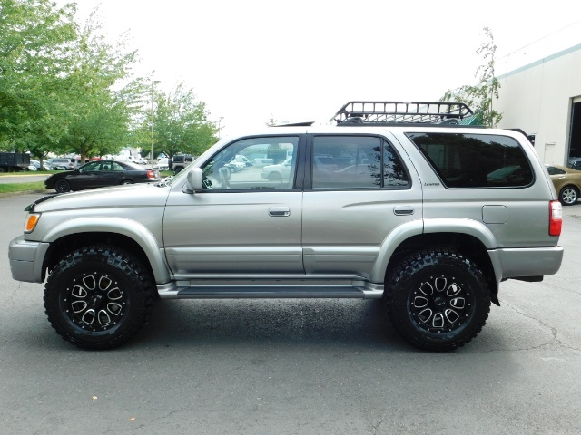 2002 Toyota 4Runner Limited Leather / Sunroof / TIMING BELT / 1 OWNER   - Photo 3 - Portland, OR 97217