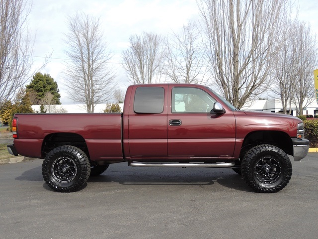 2001 Chevrolet Silverado 1500 LS / 4X4 / 4-Door Extended Cab/ LIFTED LIFTED   - Photo 4 - Portland, OR 97217