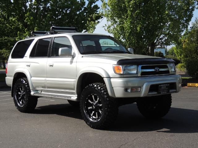 2000 Toyota 4Runner Limited / 4WD / Leather / Rear Diff Lock / LIFTED   - Photo 2 - Portland, OR 97217