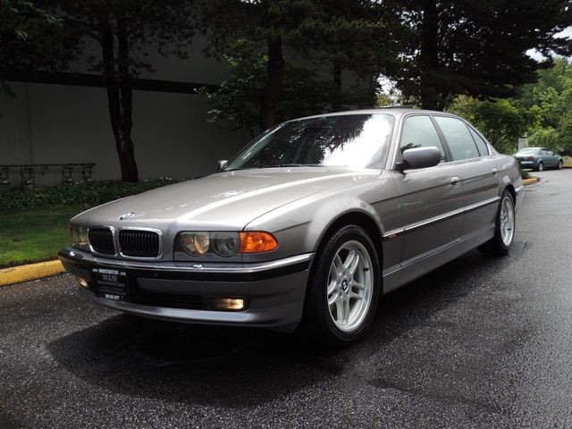 2000 BMW 740iL Ultimate Luxury / Navigation / Park Sensors   - Photo 1 - Portland, OR 97217