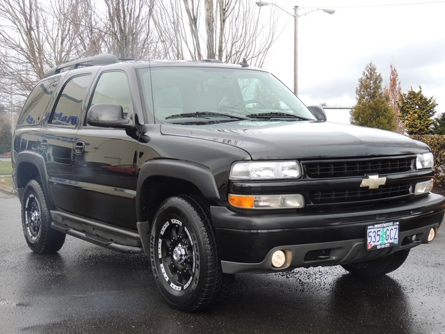 2006 Chevrolet Tahoe LT / Z71 Pkg / 4X4 / 3Rd Seat/ Leather/Moonroof   - Photo 2 - Portland, OR 97217