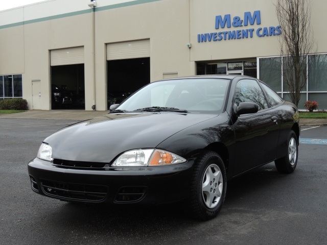 2000 Chevrolet Cavalier Coupe 2-Dr / 4-Cylinder / Automatic / 1-OWNER   - Photo 1 - Portland, OR 97217