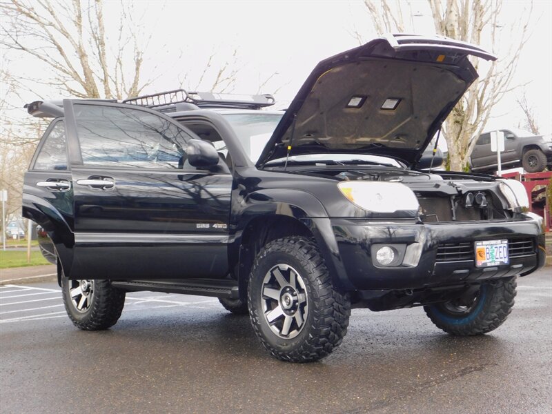 2006 Toyota 4Runner V6 4X4 LIFTED Brand New TRD Rims MudTires  Diff Lo   - Photo 29 - Gladstone, OR 97027