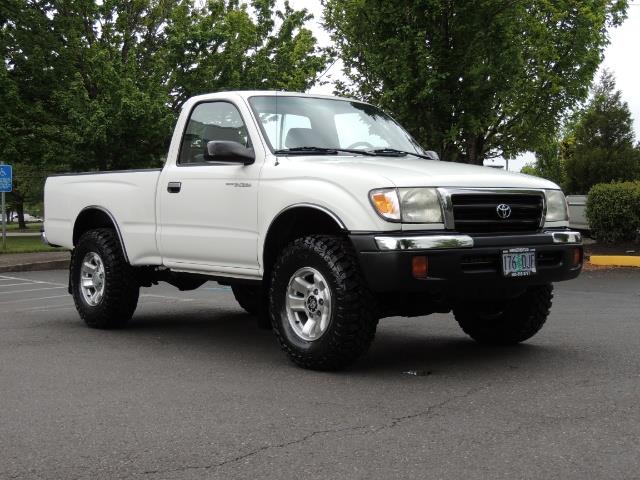 2000 Toyota Tacoma 2dr 4WD 5Spd Manual / New 31 " Mud Tires   - Photo 2 - Portland, OR 97217