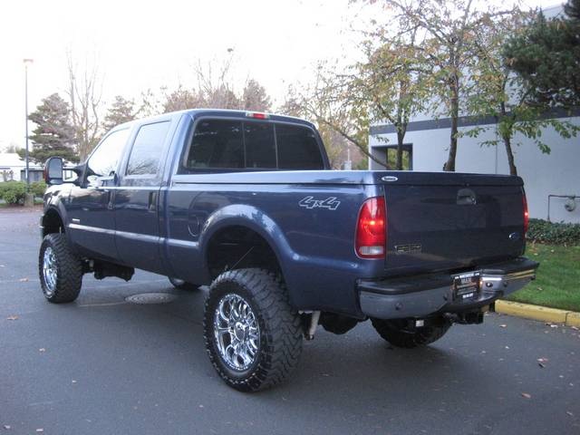 2006 Ford F-250 Super Duty XLT/4WD/Turbo Diesel/LIFTED LIFTED   - Photo 3 - Portland, OR 97217