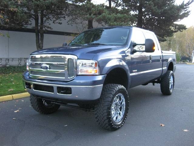2006 Ford F-250 Super Duty XLT/4WD/Turbo Diesel/LIFTED LIFTED   - Photo 1 - Portland, OR 97217