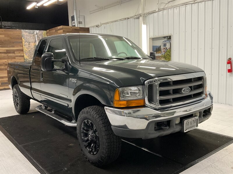 2001 Ford F-250 Super Duty XLT  / LONG BED / RUST FREE / Navigation /Excel Cond - Photo 2 - Gladstone, OR 97027