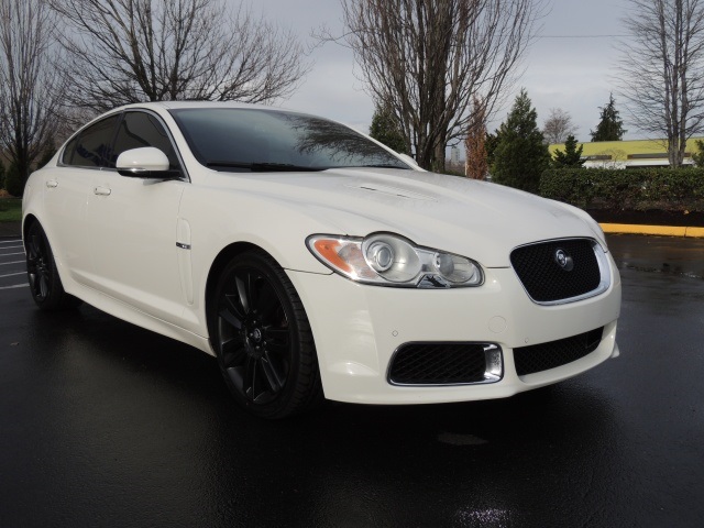 2010 Jaguar XF XFR / Leather / Sunroof / SuperCharged / 41K MILES   - Photo 2 - Portland, OR 97217