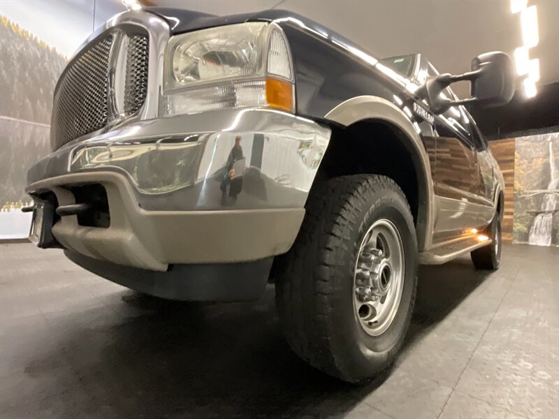 2000 Ford Excursion Limited Sport Utility 4X4 / 6.8L V10 / Leather   - Photo 36 - Gladstone, OR 97027