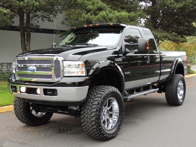2005 Ford F-350 Super Duty Lariat/ 4x4/ DIESEL /Leather/ LIFTED   - Photo 1 - Portland, OR 97217