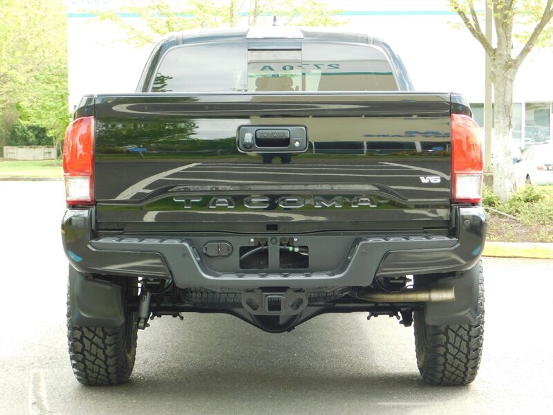 2017 Toyota Tacoma TRD Off-Road 4X4 CRAWL CONTROL / Long Bed / LIFTED   - Photo 6 - Portland, OR 97217