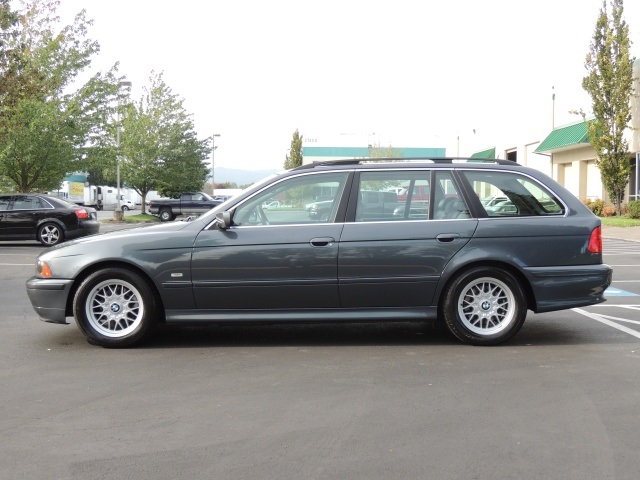 2001 BMW 525 iT Wagon 4-Door / 6-cyl / Automatic / Loaded   - Photo 3 - Portland, OR 97217