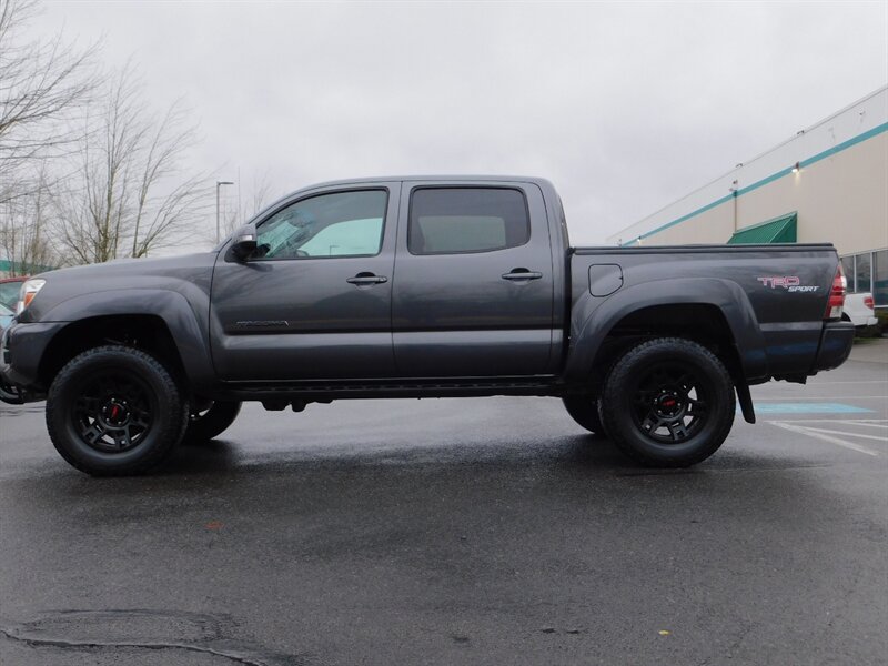 2013 Toyota Tacoma DOUBLE CAB 4X4 / TRD PKG with TRD WHEELS /  BACKUP CAMERA / LOW MILES / EXCELLENT CONDITION - Photo 3 - Portland, OR 97217