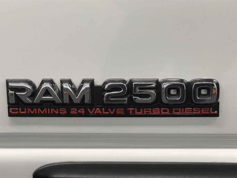 2001 Dodge Ram 2500 SLT 4dr 4X4 / 5.9L C   - Photo 36 - Gladstone, OR 97027