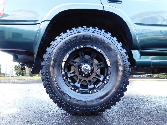 2000 Toyota 4Runner SR5 4WD Rare Two Tone Leather 1-Owner Lifted 125K   - Photo 38 - Portland, OR 97217