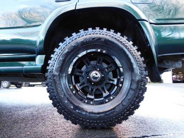 2000 Toyota 4Runner SR5 4WD Rare Two Tone Leather 1-Owner Lifted 125K   - Photo 37 - Portland, OR 97217