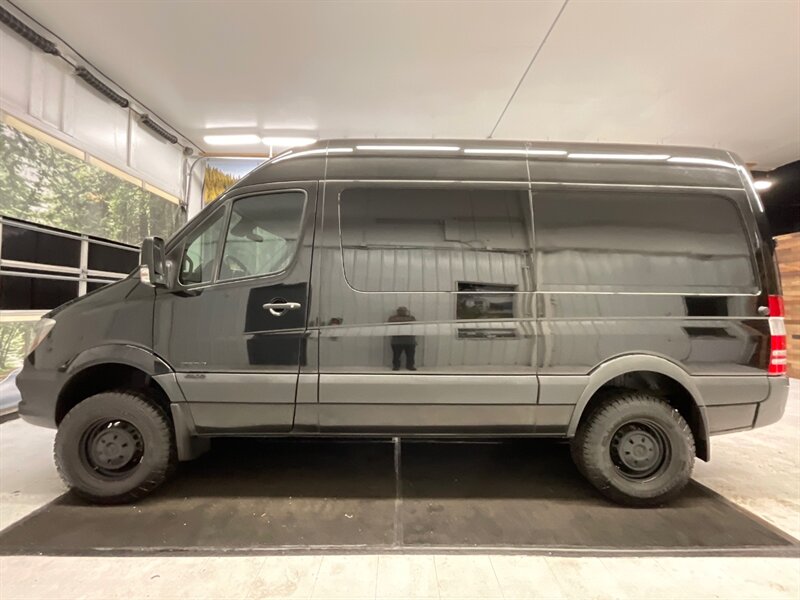 2016 Mercedes-Benz Sprinter Crew 2500 Cargo 4X4 / 3.0L DIESEL / HIGHROOF  / 4X4 CARGO VAN w. 6-Passenger / Removable Seats / RUST FREE / Backup Camera / Excel Cond - Photo 3 - Gladstone, OR 97027