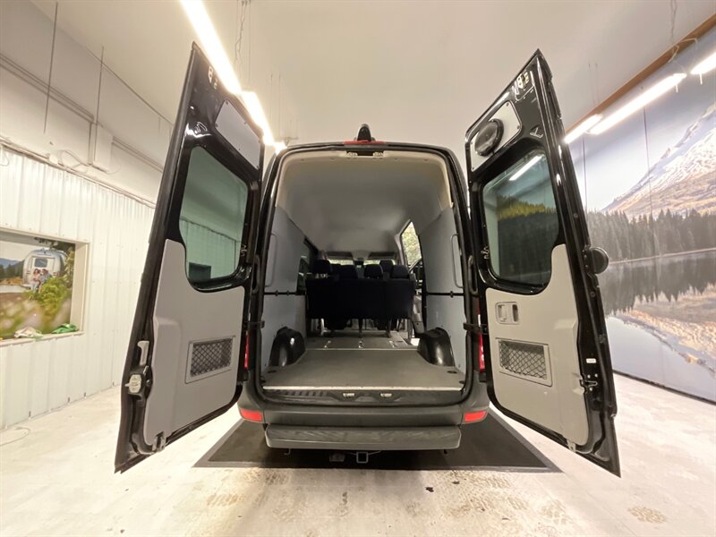 2016 Mercedes-Benz Sprinter Crew 2500 Cargo 4X4 / 3.0L DIESEL / HIGHROOF  / 4X4 CARGO VAN w. 6-Passenger / Removable Seats / RUST FREE / Backup Camera / Excel Cond - Photo 9 - Gladstone, OR 97027