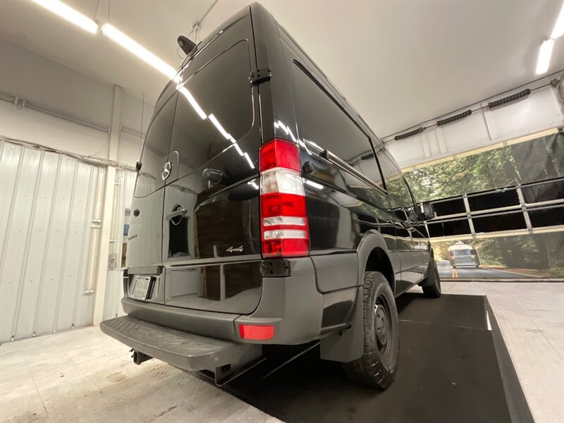 2016 Mercedes-Benz Sprinter Crew 2500 Cargo 4X4 / 3.0L DIESEL / HIGHROOF  / 4X4 CARGO VAN w. 6-Passenger / Removable Seats / RUST FREE / Backup Camera / Excel Cond - Photo 26 - Gladstone, OR 97027