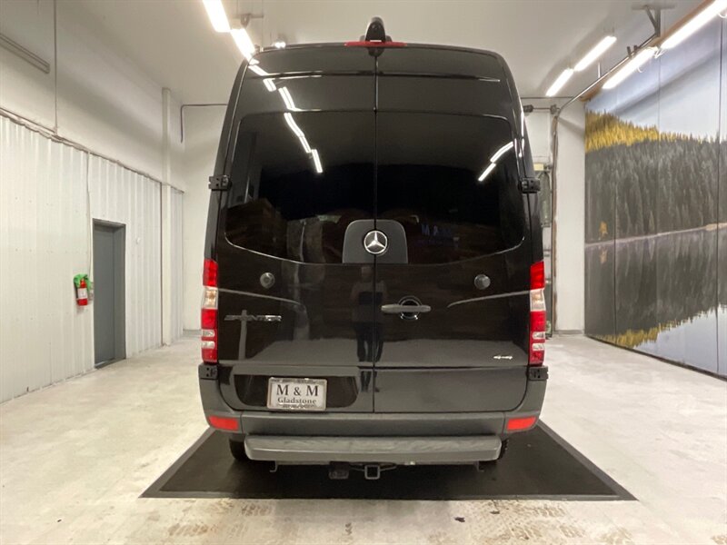 2016 Mercedes-Benz Sprinter Crew 2500 Cargo 4X4 / 3.0L DIESEL / HIGHROOF  / 4X4 CARGO VAN w. 6-Passenger / Removable Seats / RUST FREE / Backup Camera / Excel Cond - Photo 6 - Gladstone, OR 97027