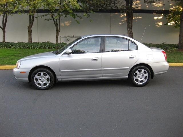 2002 Hyundai Elantra GLS   - Photo 2 - Portland, OR 97217