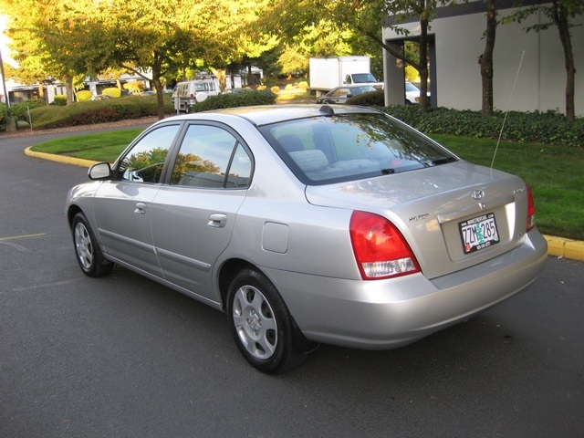 2002 Hyundai Elantra GLS   - Photo 3 - Portland, OR 97217