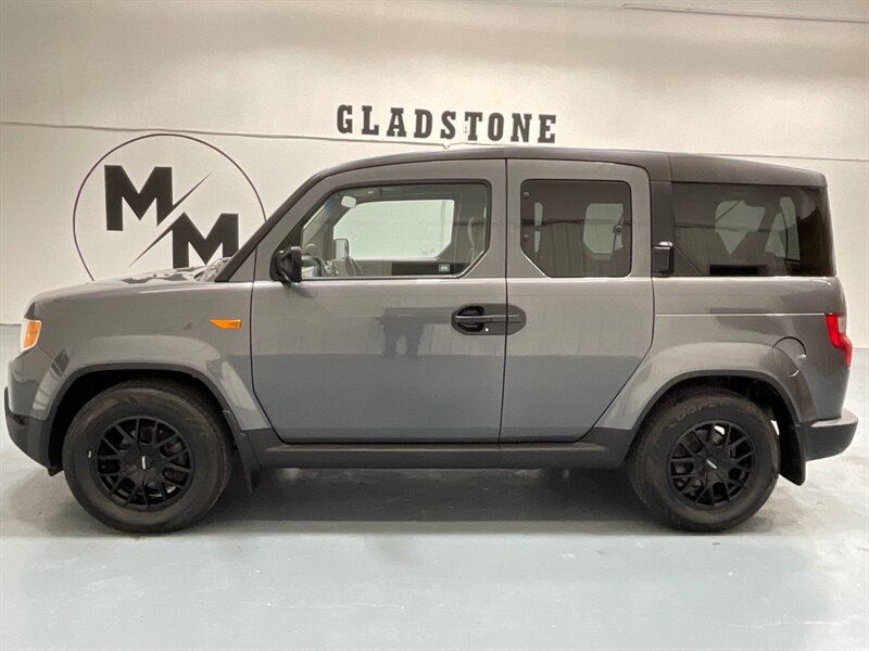 2011 Honda Element LX AWD / NEW WHEELS & TIRES / ZERO RUST  / LOCAL SUV - Photo 3 - Gladstone, OR 97027