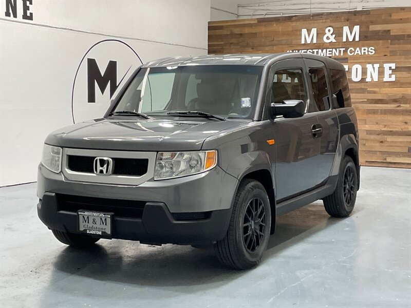 2011 Honda Element LX AWD / NEW WHEELS & TIRES / ZERO RUST  / LOCAL SUV - Photo 1 - Gladstone, OR 97027
