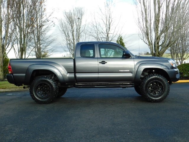 2013 Toyota Tacoma Access Cab 4Dr / 4X4 / 5-SPEED / 1-Owner / LIFTED   - Photo 4 - Portland, OR 97217