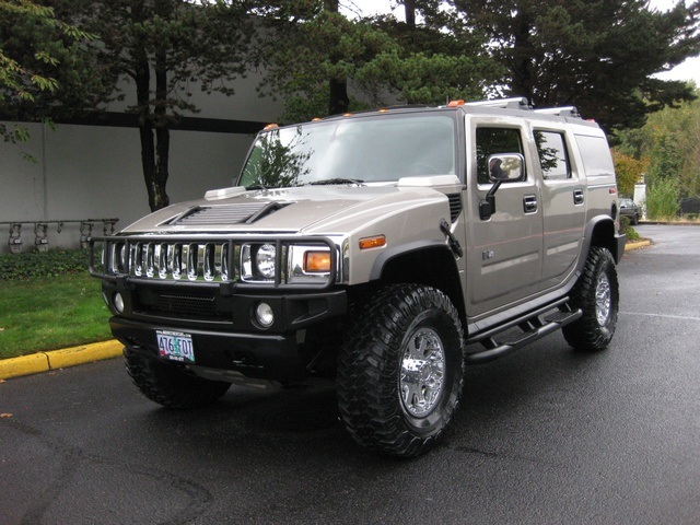 2003 Hummer H2 Adventure Series/ 4WD/ 3Rd Seat/Leather/37inc Tire   - Photo 1 - Portland, OR 97217