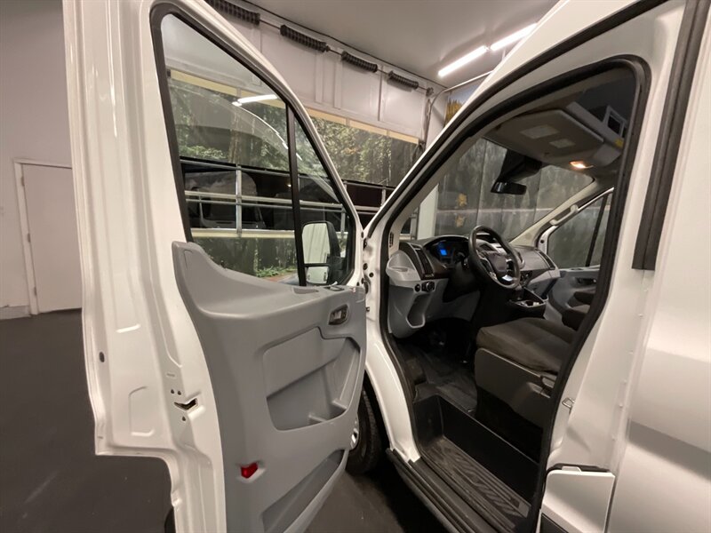 2019 Ford Transit 250 CARGO VAN / LONG WHEEL BASE / MEDIUM ROOF Backup Camera / 3.7L V6 / Clean Van !! - Photo 35 - Gladstone, OR 97027