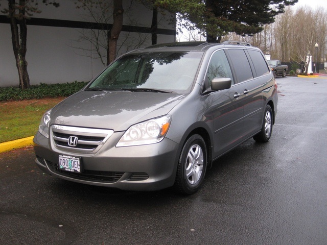 2007 Honda Odyssey EX-L w/DVD/Leather/moonroof   - Photo 1 - Portland, OR 97217