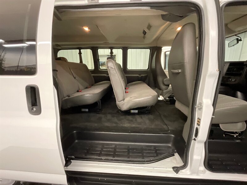 2013 Chevrolet Express LT 3500 Passenger Van / 6.0L V8 / 12-Passenger  / Towing Package / 12-Passenger Van / 83,000 MILES - Photo 11 - Gladstone, OR 97027
