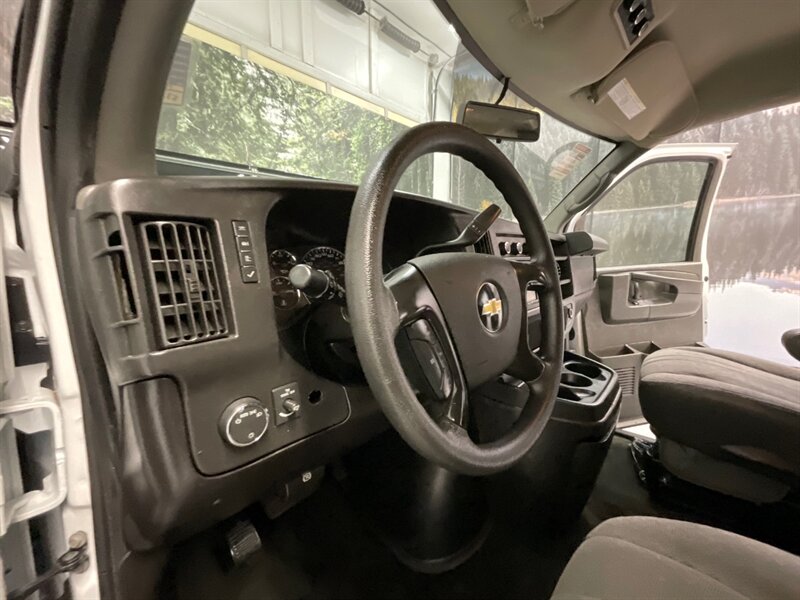 2013 Chevrolet Express LT 3500 Passenger Van / 6.0L V8 / 12-Passenger  / Towing Package / 12-Passenger Van / 83,000 MILES - Photo 15 - Gladstone, OR 97027