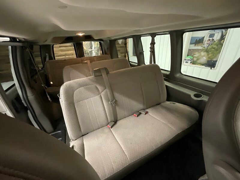 2013 Chevrolet Express LT 3500 Passenger Van / 6.0L V8 / 12-Passenger  / Towing Package / 12-Passenger Van / 83,000 MILES - Photo 9 - Gladstone, OR 97027