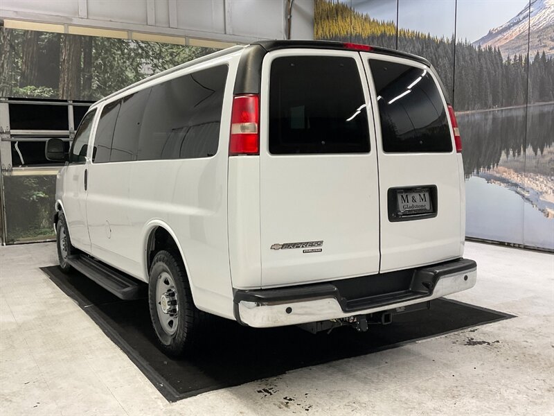 2013 Chevrolet Express LT 3500 Passenger Van / 6.0L V8 / 12-Passenger  / Towing Package / 12-Passenger Van / 83,000 MILES - Photo 7 - Gladstone, OR 97027