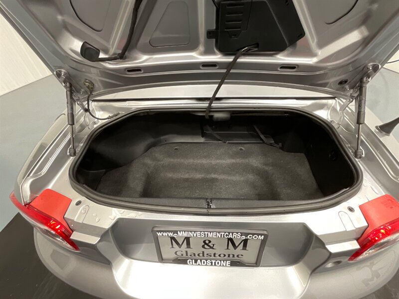 2011 Mazda MX-5 Miata Grand Touring Convertible Hard Top /  37,000 MILES  / Leather Heated Seats - Photo 32 - Gladstone, OR 97027