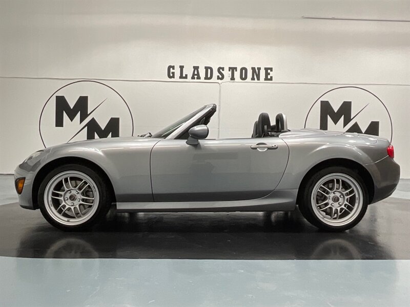 2011 Mazda MX-5 Miata Grand Touring Convertible Hard Top /  37,000 MILES  / Leather Heated Seats - Photo 5 - Gladstone, OR 97027