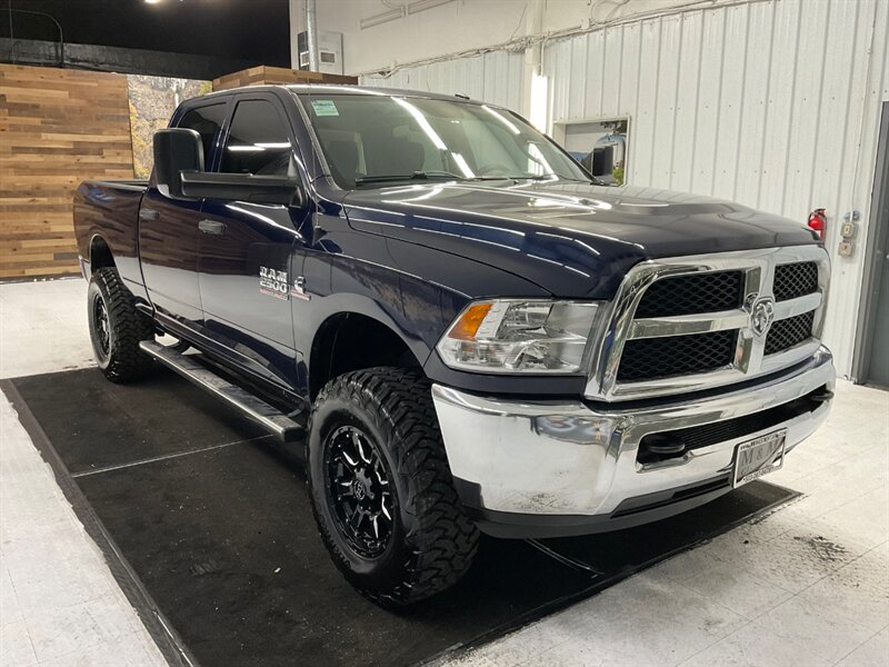 2016 RAM 2500 Tradesman  /LOW MILES - Photo 2 - Gladstone, OR 97027