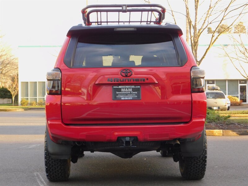 2020 Toyota 4Runner 4X4 TRD Premium UPGRADED / TRD Leather / LIFTED   - Photo 4 - Portland, OR 97217