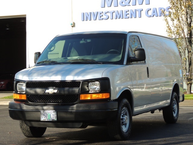 2010 Chevrolet Express 2500 Cargo Van 3DR / 1-Owner   - Photo 1 - Portland, OR 97217