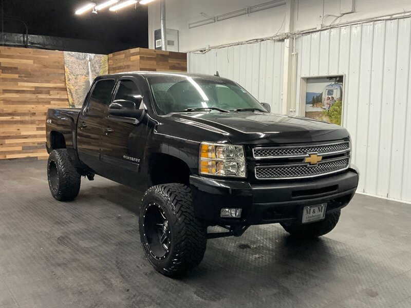 2013 Chevrolet Silverado 1500 LTZ Crew Cab 4X4 / 6  LIFTED w/ 35 INC MUD TIRES & 20 INC WHEELS / LOADED / LOCAL - Photo 2 - Gladstone, OR 97027