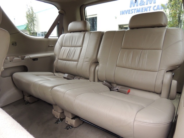 2003 Toyota Sequoia Limited 3rd row seats leather heated   - Photo 15 - Portland, OR 97217