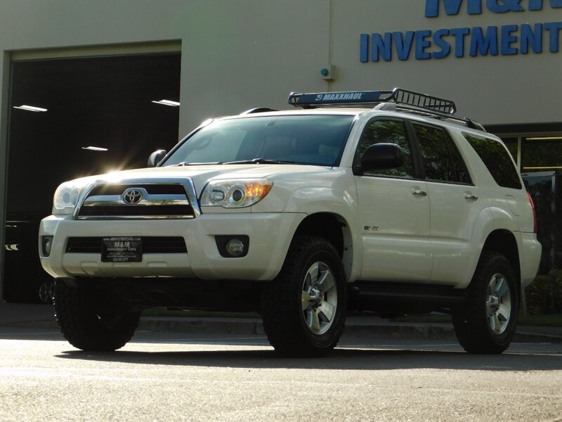 2007 Toyota 4Runner V6 4WD DIFF 2-Owner / LIFTED / Brand New 33''MUD   - Photo 1 - Portland, OR 97217