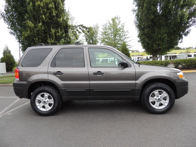 2006 Ford Escape XLT Sport / 6Cyl / 4WD / New Tires / Excel Cond   - Photo 4 - Portland, OR 97217