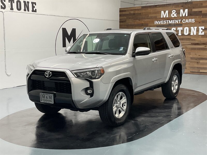 2022 Toyota 4Runner SR5 4x4 / 3RD ROW SEAT / NEW TIRES / 37K MILES  / EXCEL COND - Photo 1 - Gladstone, OR 97027