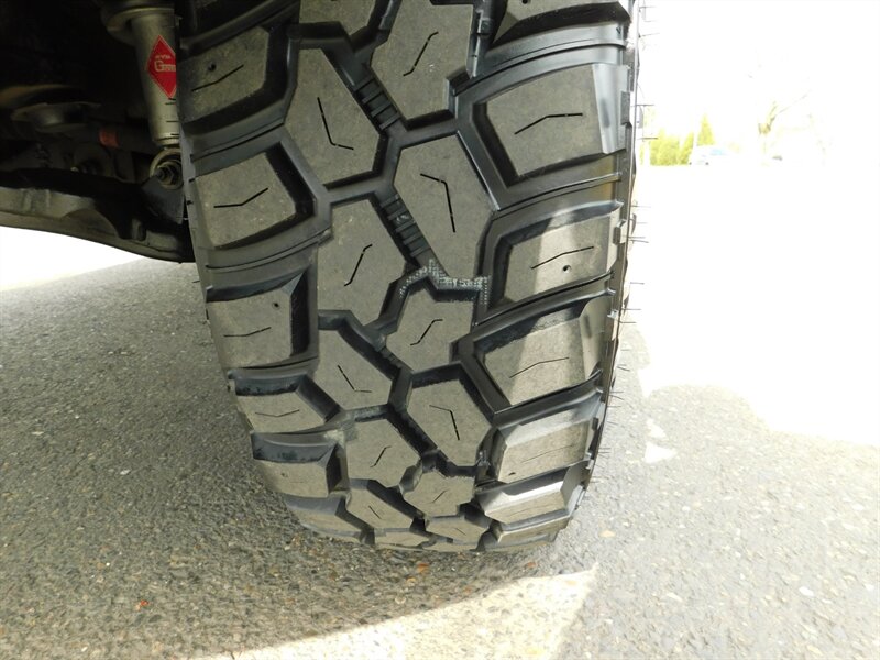 2001 Toyota Tundra LIMITED V8 4X4 / LIFTED / TIMING BELT REPLACED !! - Photo 24 - Portland, OR 97217